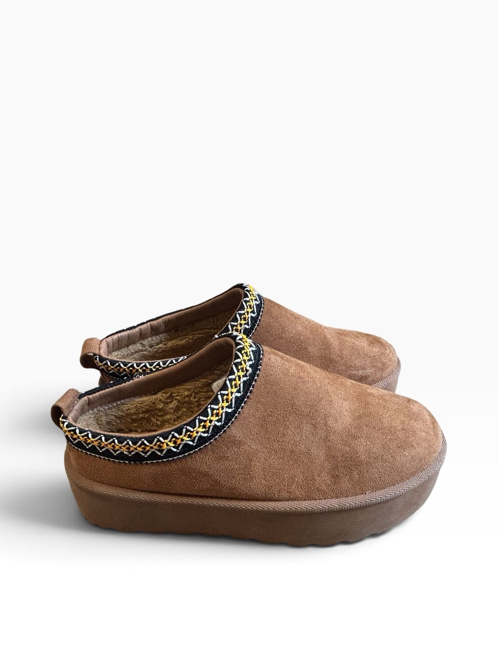 Mudd Stormy 13L Brown Cozy Faux Suede Mule Clogs Size 8.5
